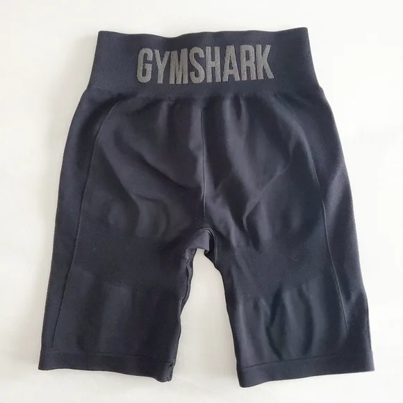 Gymshark Flex Cycling Shorts in Black/Charcoal - Picture 9 of 11